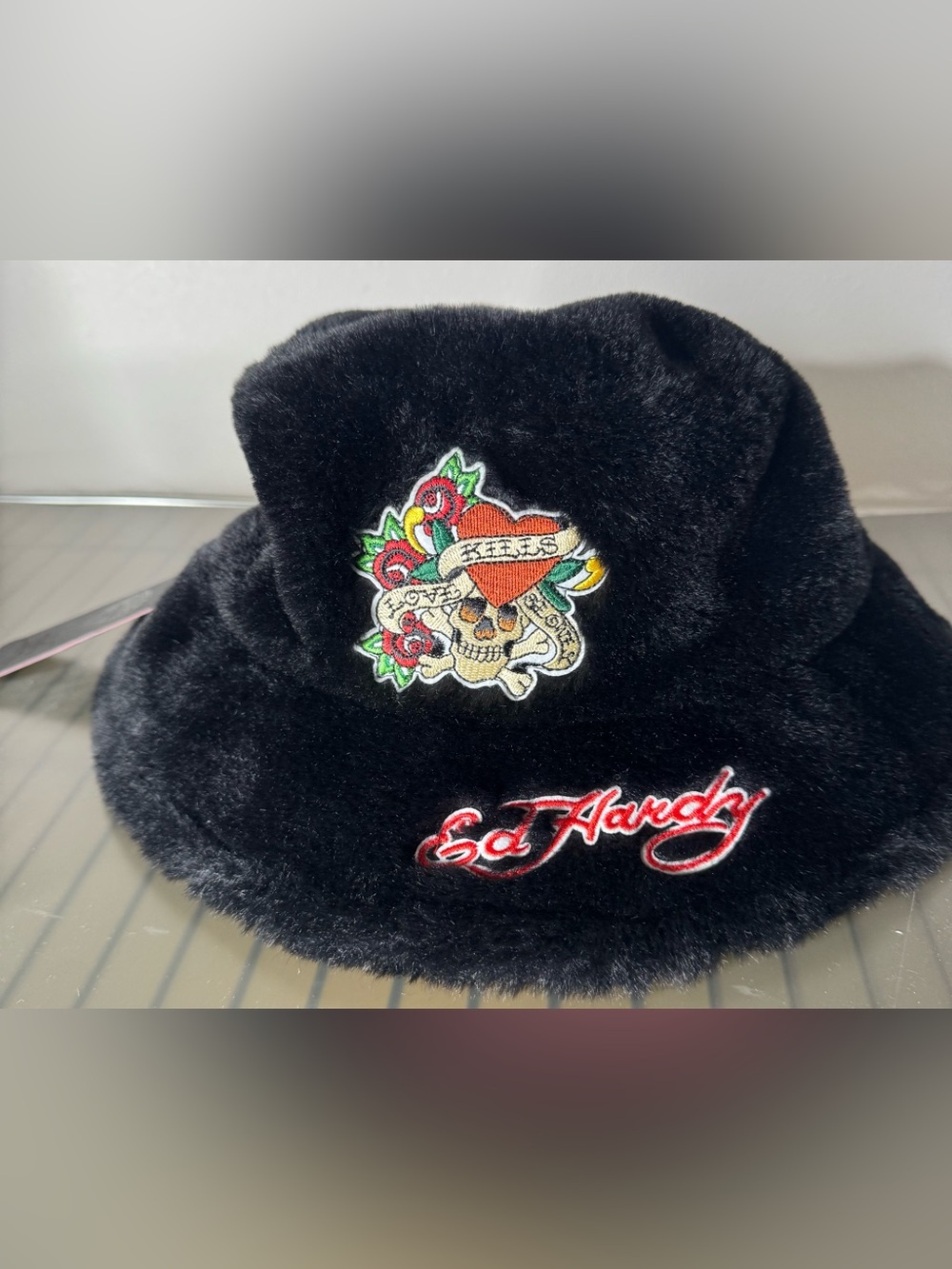 Ed Hardy Black Faux Fur Bucket Hat with Colorful Tattoo Patch velvet one size - Picture 1 of 4